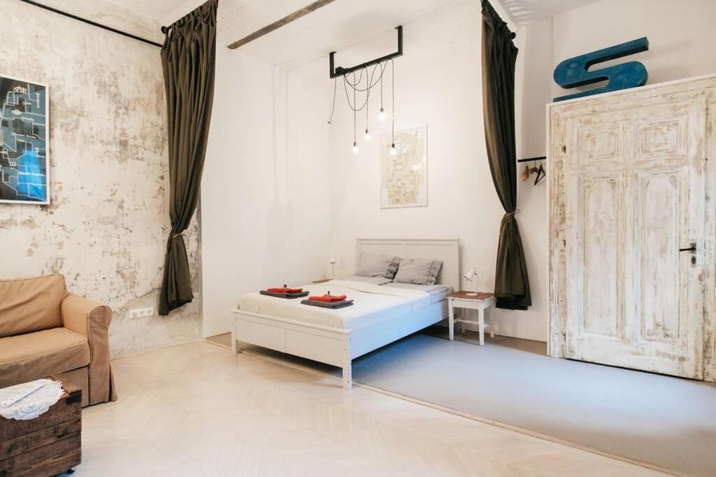 Apartamento Little Corner At The Historic Jewish District With Ac